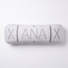 Cargar imagen en el visor de la galería, Lifesize Xanax Pillow