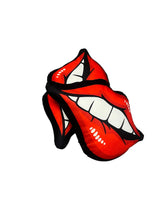 Cargar imagen en el visor de la galería, Sexy Lips Pillow | Tsunami Wave
