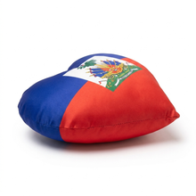 Cargar imagen en el visor de la galería, Haiti Heart Shape Pillow
