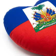Cargar imagen en el visor de la galería, Haiti Heart Shape Pillow
