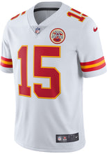 Load image into Gallery viewer, Patrick Mahomes #15 Kansas City Chiefs Home Jersey
